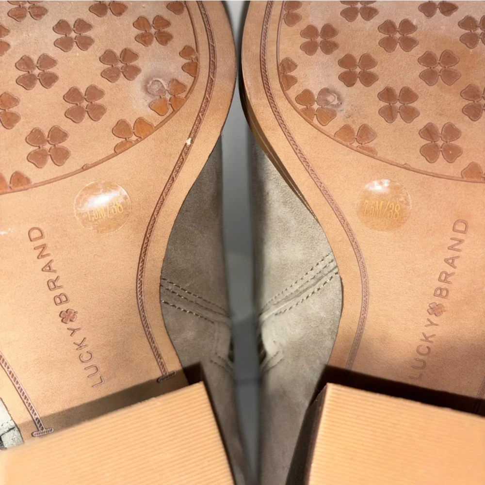 Lucky Brand Boho Suede Leather Boots Block Heel Side Stud Detail Tan Size 7.5